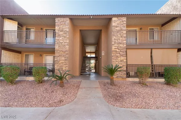 4941 River Glen DR #4, Las Vegas, NV 89103