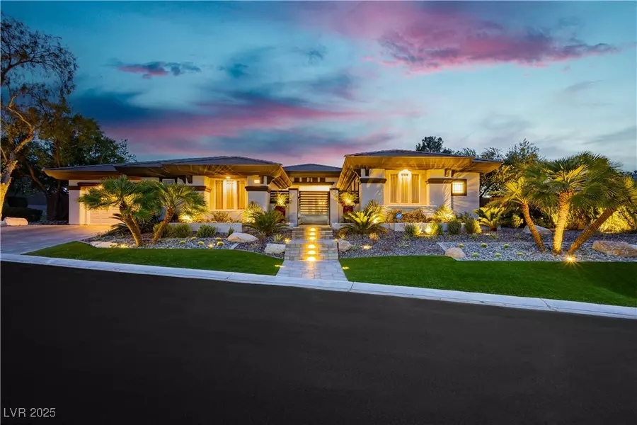 19 Isleworth DR, Henderson, NV 89052