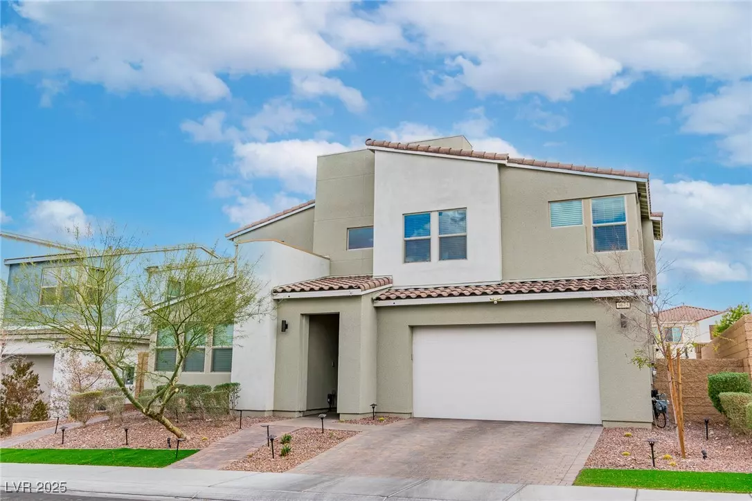 Las Vegas, NV 89166,9675 Bold Skye AVE