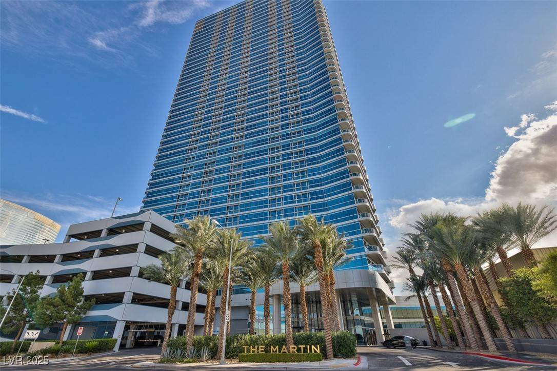 4471 Dean Martin DR #4209, Las Vegas, NV 89103