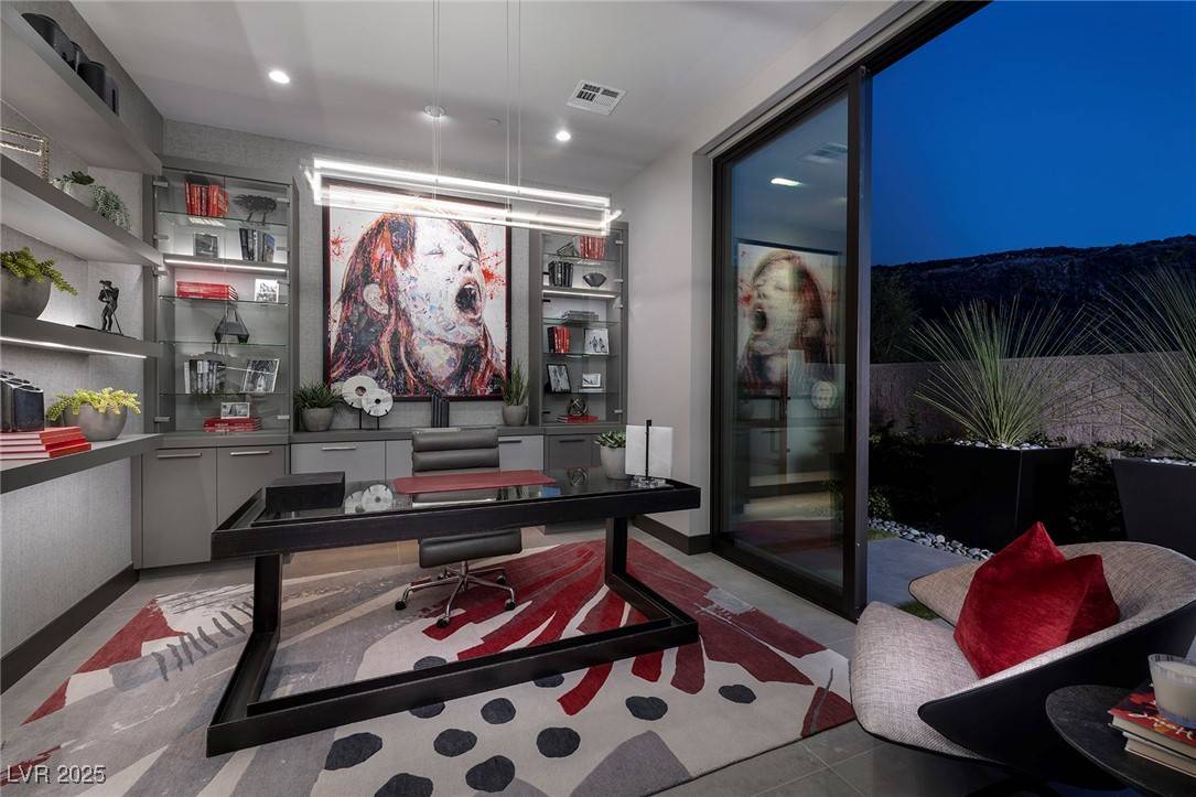 Henderson, NV 89012,545 Overlook Rim DR