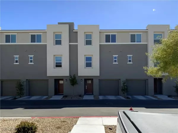 2775 Atomic Tangerine WAY #4,  Las Vegas,  NV 89183