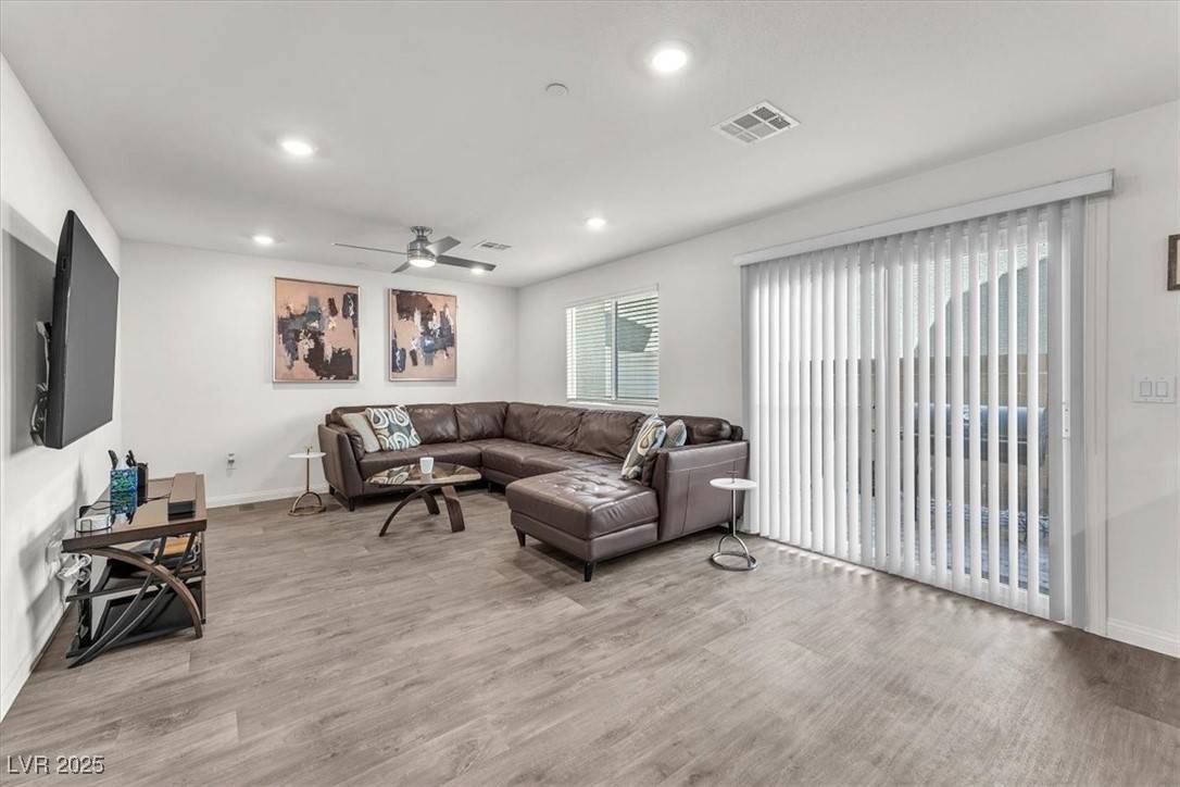 North Las Vegas, NV 89086,2682 Weathered Copper AVE