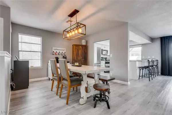 Las Vegas, NV 89121,2532 Whippoorwill LN