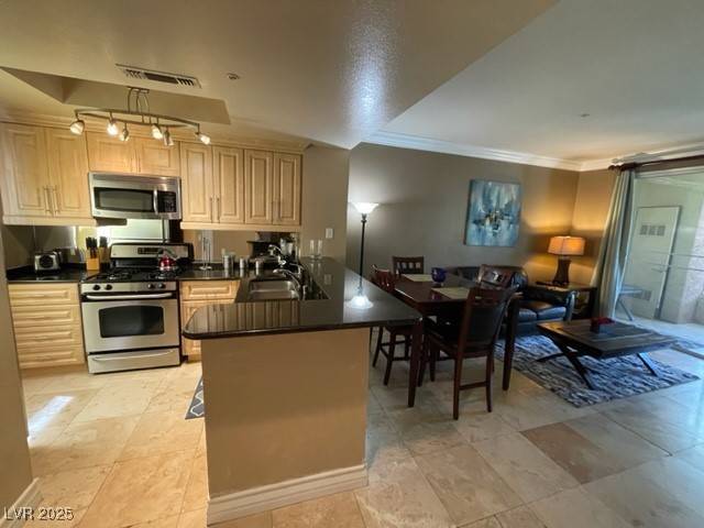 220 Flamingo RD #210, Las Vegas, NV 89169