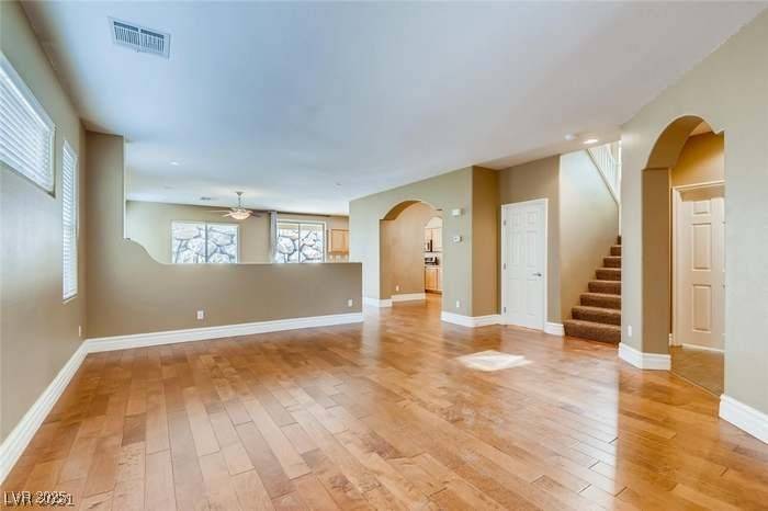 Henderson, NV 89011,257 Via Franciosa DR