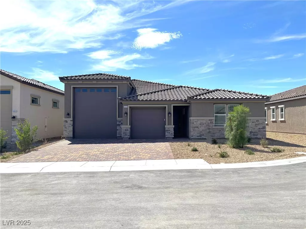 Pahrump, NV 89061,4333 S Angel Falls CT