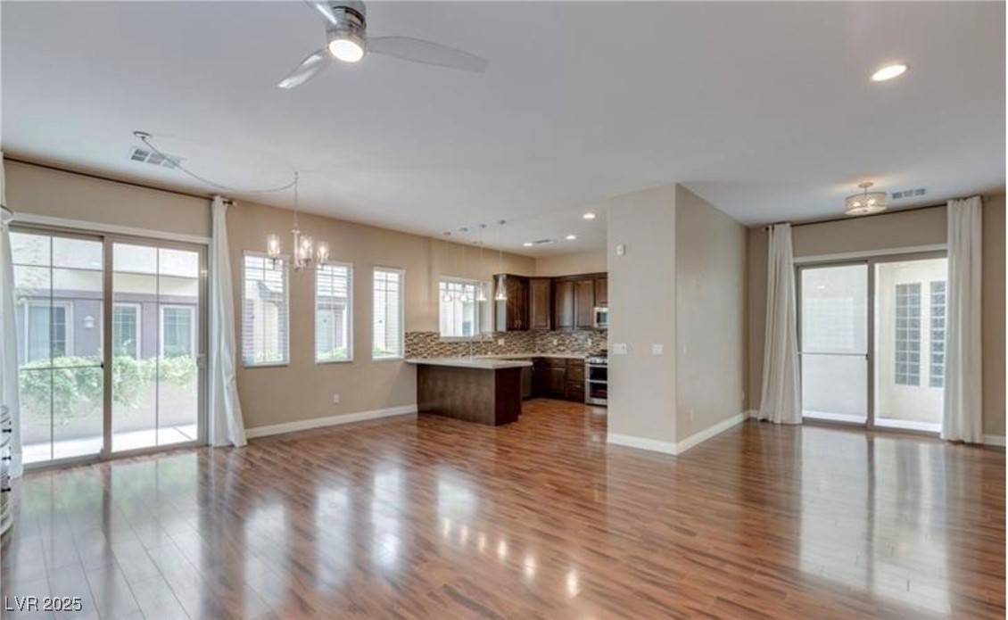 Las Vegas, NV 89145,9156 Whitekirk PL