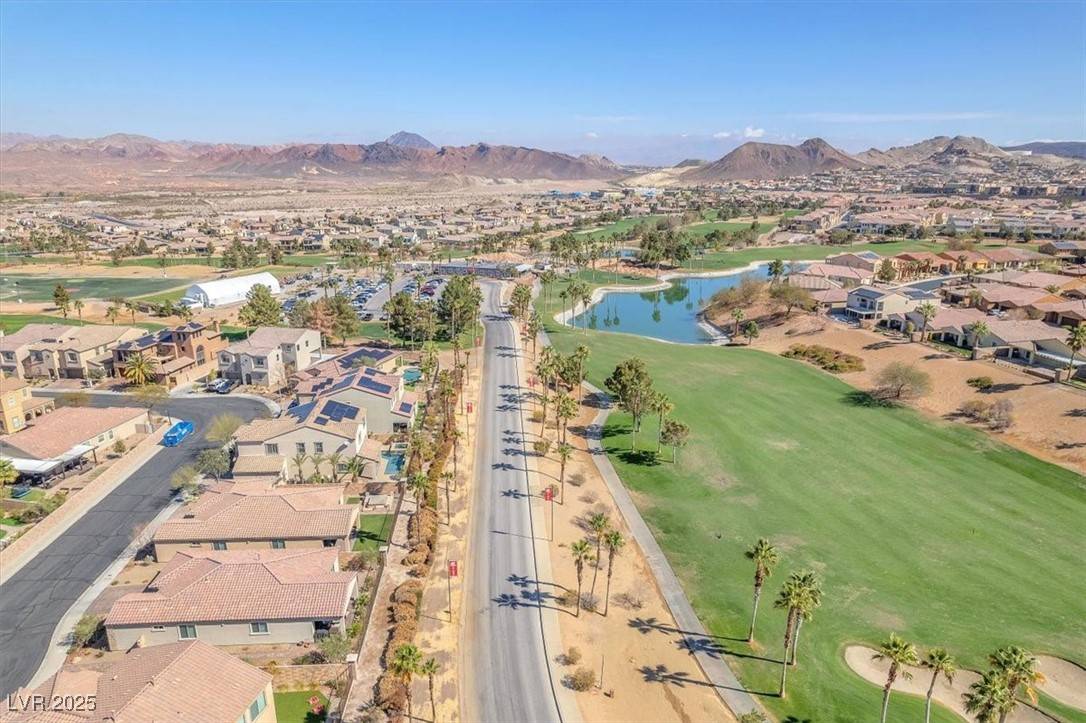 Henderson, NV 89011,505 Punto Vallata DR