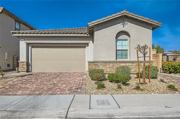 Las Vegas, NV 89166,8833 Highland Skye DR