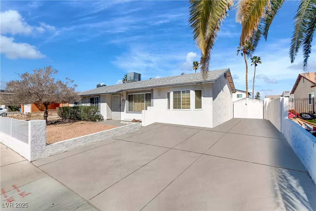 Las Vegas, NV 89104,4320 E Wyoming AVE