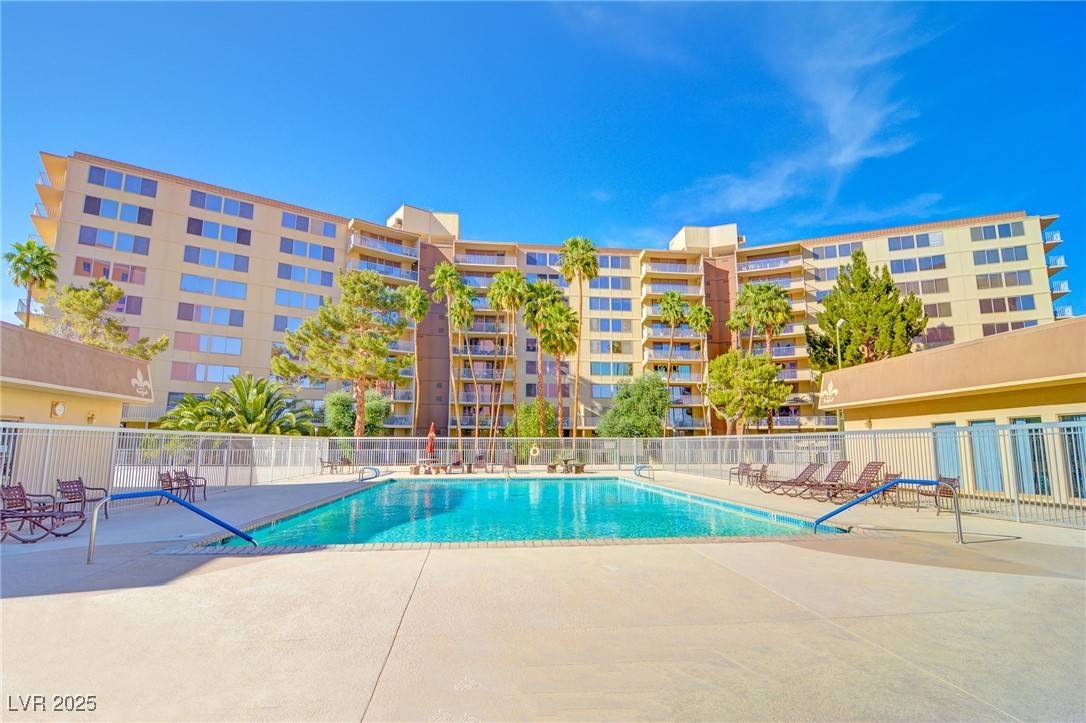 205 E HARMON AVE #707, Las Vegas, NV 89169