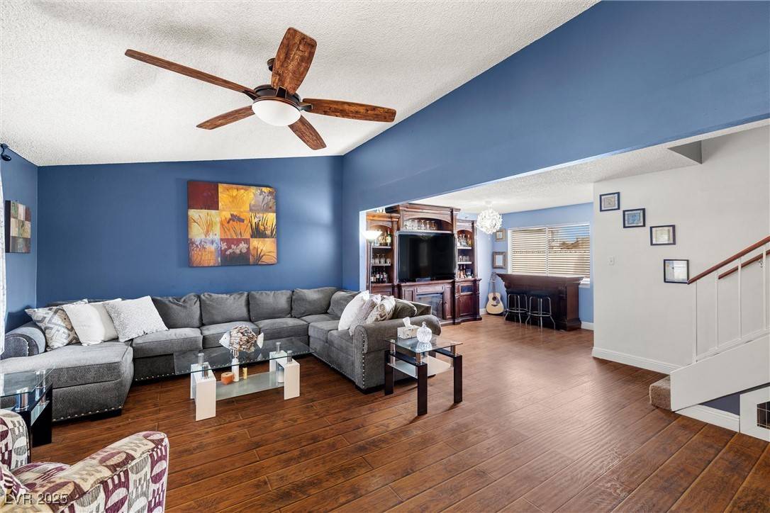 Las Vegas, NV 89147,4322 Satinwood DR