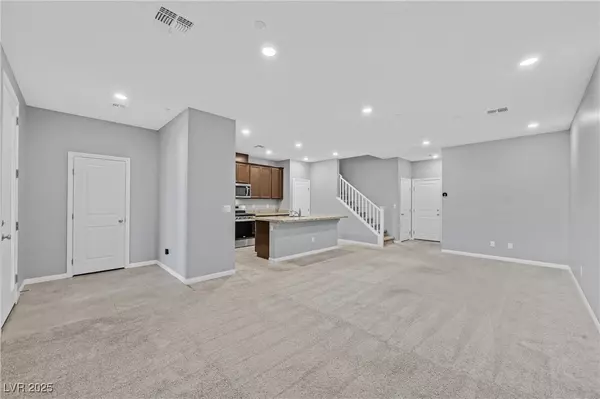 Las Vegas, NV 89138,502 Sonoma Range ST