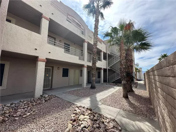 Laughlin, NV 89029,2072 Mesquite LN #102