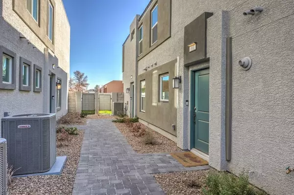 Las Vegas, NV 89115,4278 Lemay ST #2