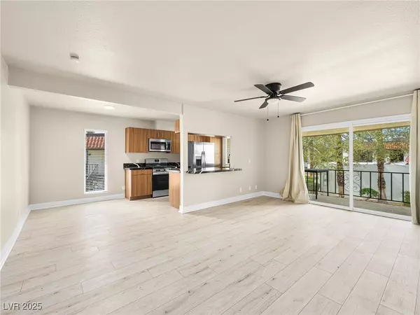 Las Vegas, NV 89169,1405 Vegas Valley DR #226