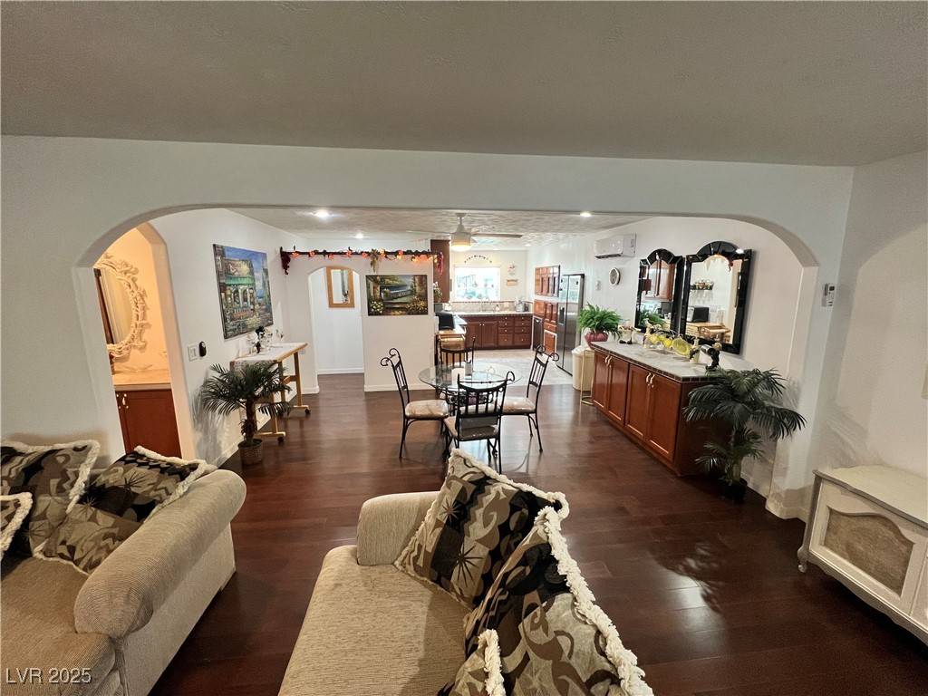 Pahrump, NV 89048,4861 Pahrump Valley BLVD