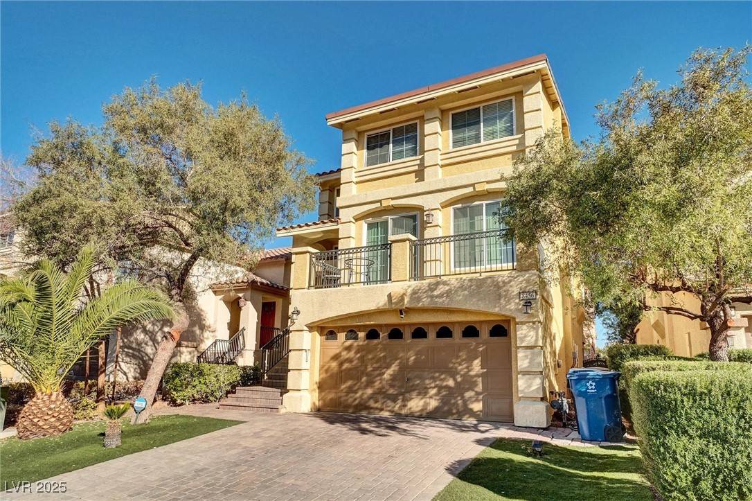 8456 Blackstone Ridge CT, Las Vegas, NV 89139