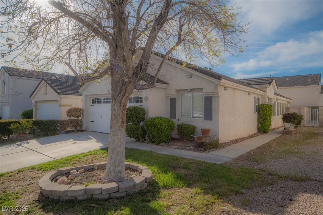 9323 W Rochelle AVE, Las Vegas, NV 89147