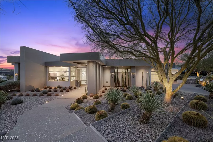 629 Majestic Rim DR, Henderson, NV 89012