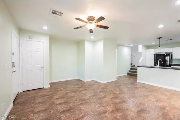 Las Vegas, NV 89149,7649 Calico Fields ST
