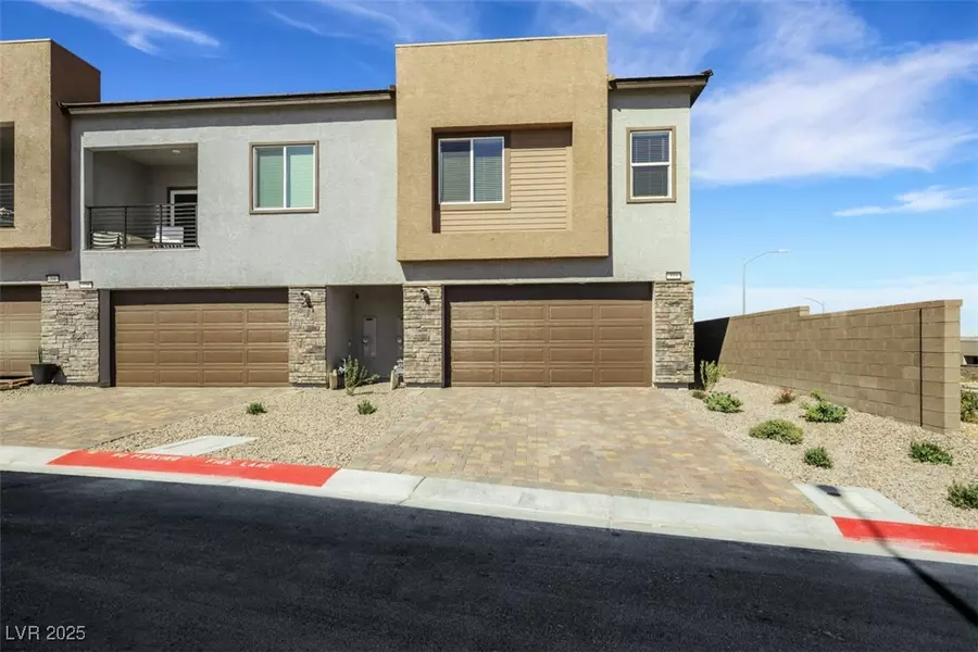 310 Walsh Peak AVE, Henderson, NV 89015
