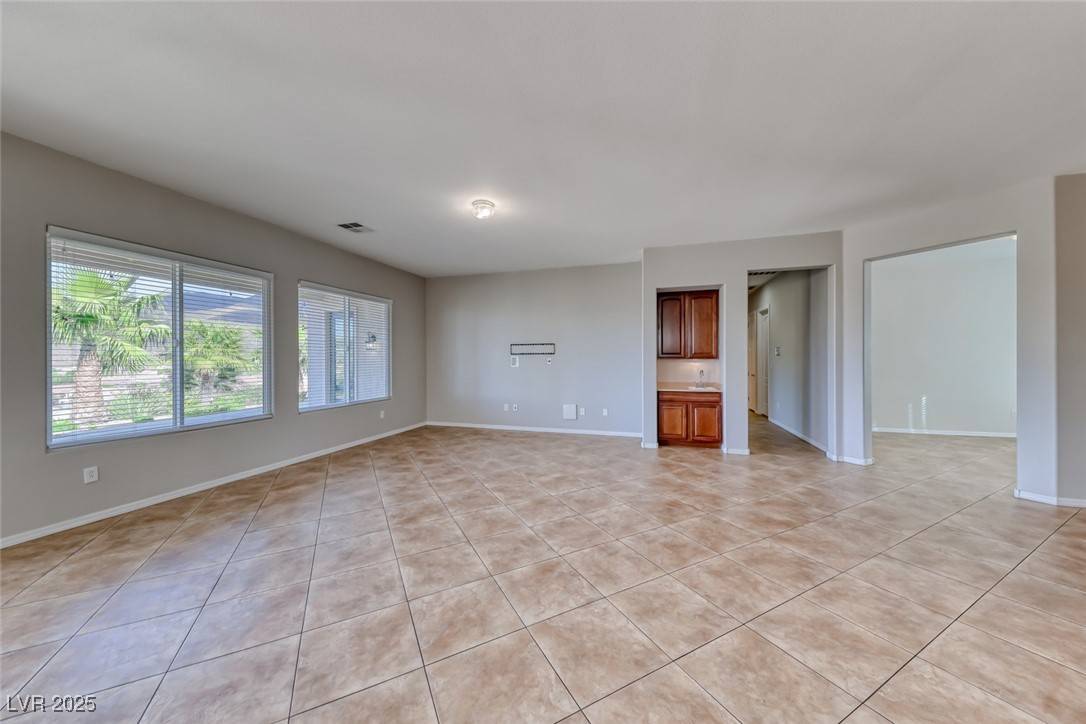 Henderson, NV 89044,2324 Orangeburg PL