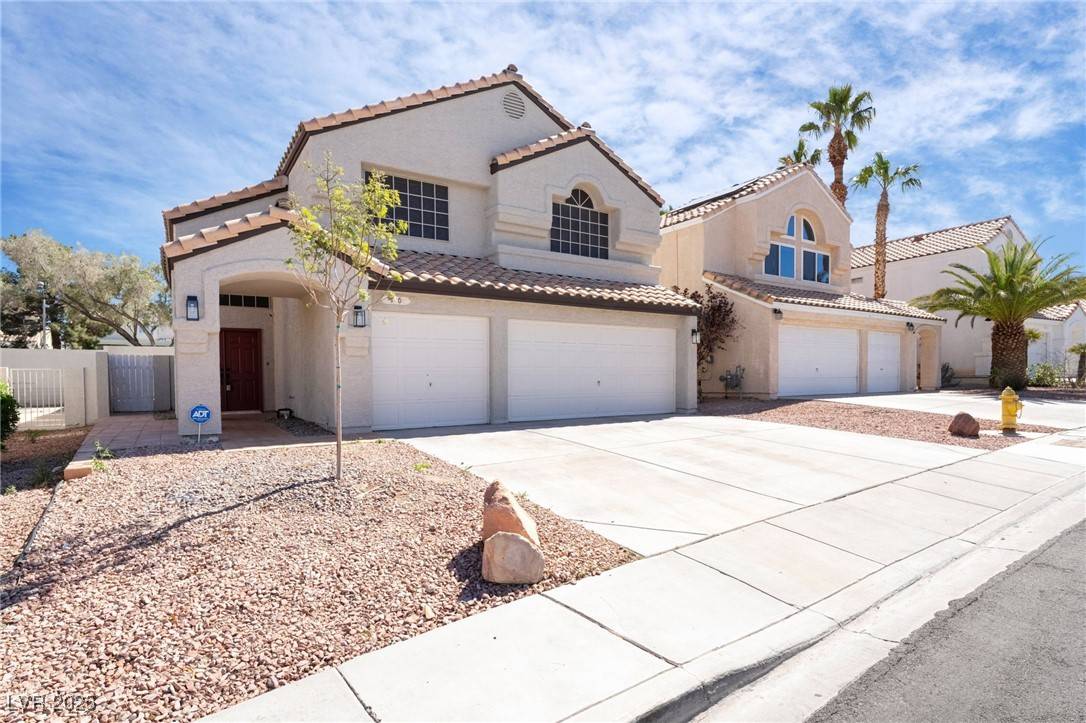 Henderson, NV 89074,80 Sea Holly WAY