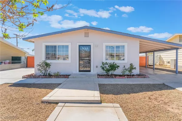 Las Vegas, NV 89107,6213 Burgundy WAY