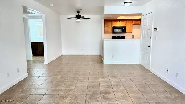 7100 Pirates Cove RD #1022,  Las Vegas,  NV 89145