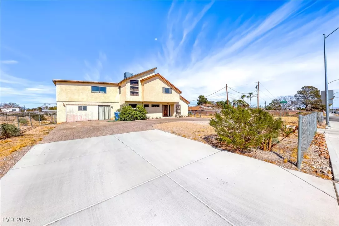 Las Vegas, NV 89129,9010 W Lone Mountain RD