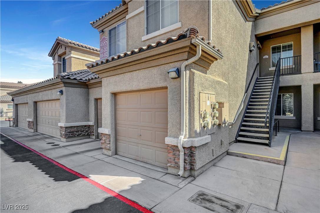 North Las Vegas, NV 89084,4685 Apulia DR #202