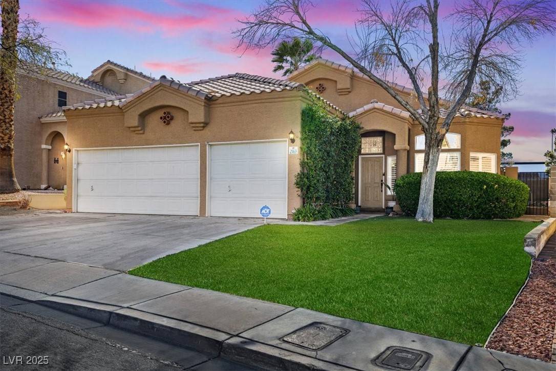 Henderson, NV 89074,2163 Fountain Springs DR