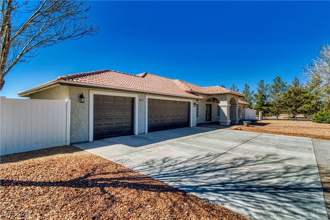 1131 China ST, Pahrump, NV 89048