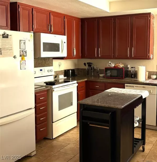 Las Vegas, NV 89121,2569 Malabar AVE