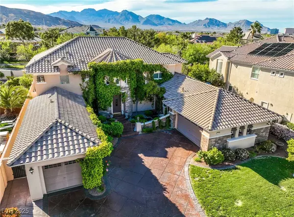3041 Hammerwood DR, Las Vegas, NV 89135