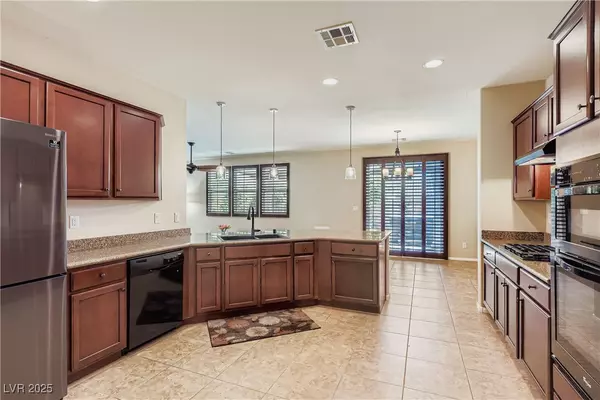 Las Vegas, NV 89166,7154 Brighton Village ST