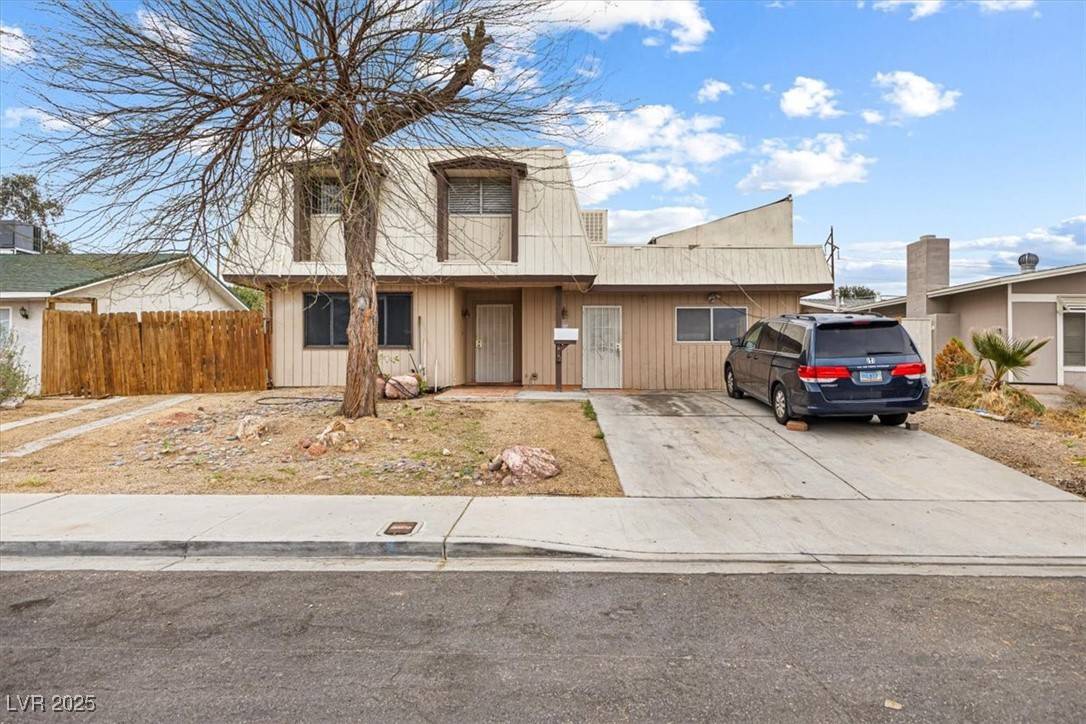 816 Antigua ST, Las Vegas, NV 89145