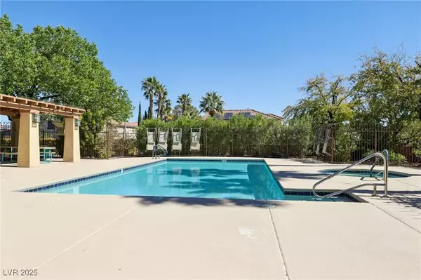 Las Vegas, NV 89117,9908 Camino Loma Verde AVE