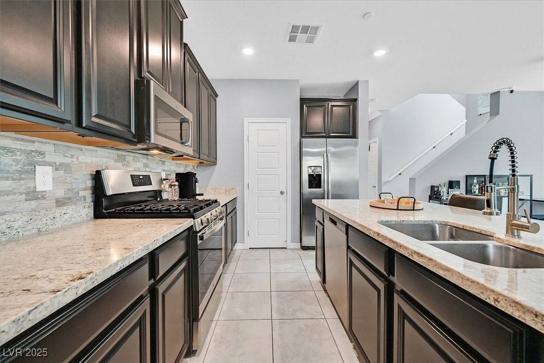 North Las Vegas, NV 89086,788 Grand Country AVE