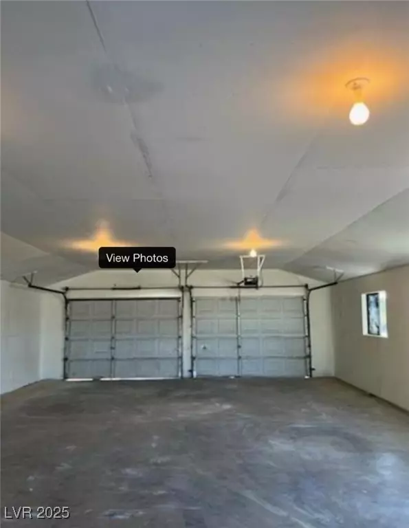 Indian Springs, NV 89018,664 Sky RD