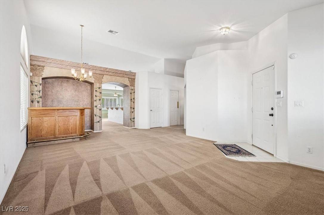 Las Vegas, NV 89147,9211 Golden Feather CT