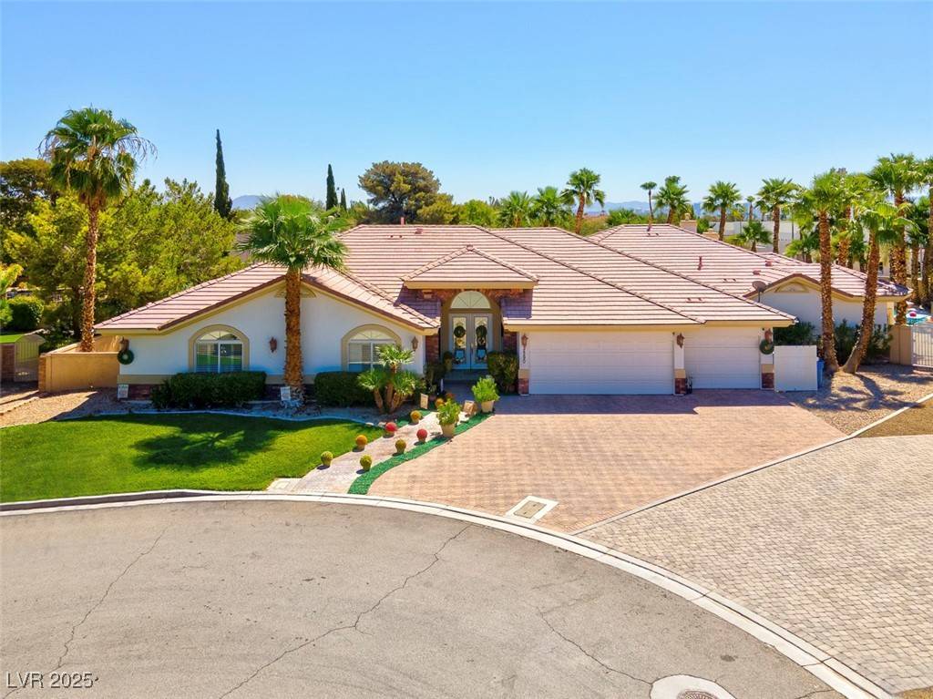 2290 Casa Bella CT, Las Vegas, NV 89117