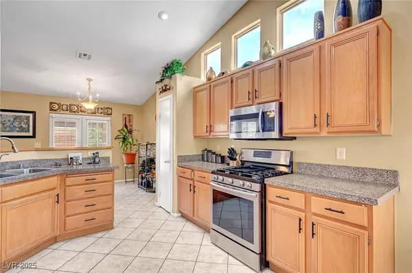 North Las Vegas, NV 89031,6131 Cozy Creek ST