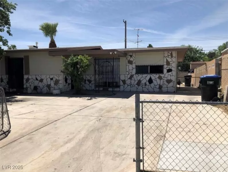 725 Miller AVE, North Las Vegas, NV 89030