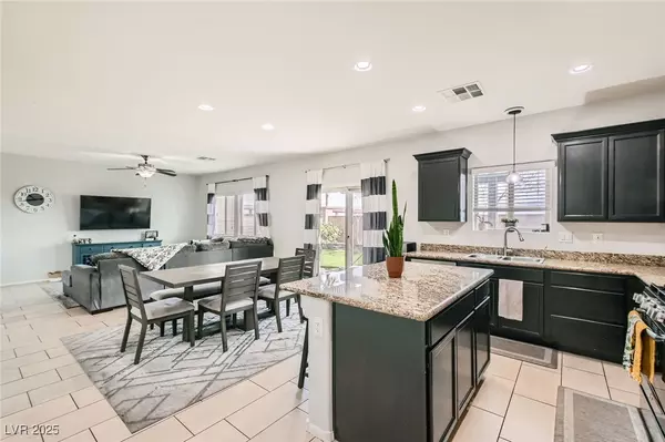 7900 EASTERN ELK ST Las Vegas, NV 89149