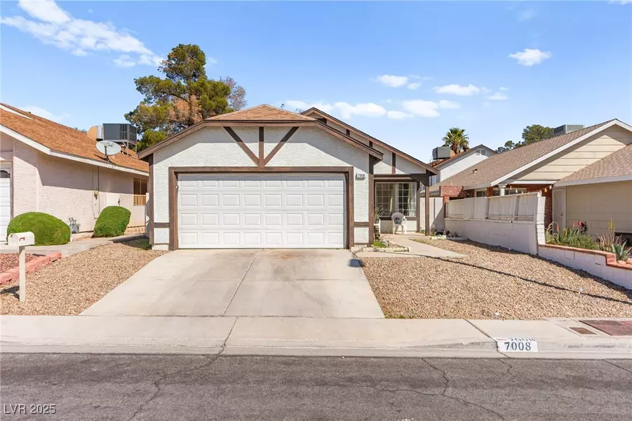 7008 Brown Derby Circle DR, Las Vegas, NV 89128
