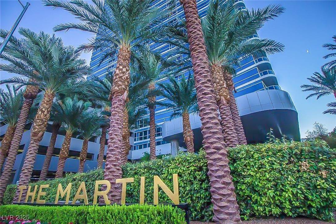 4471 Dean Martin DR #1001, Las Vegas, NV 89103