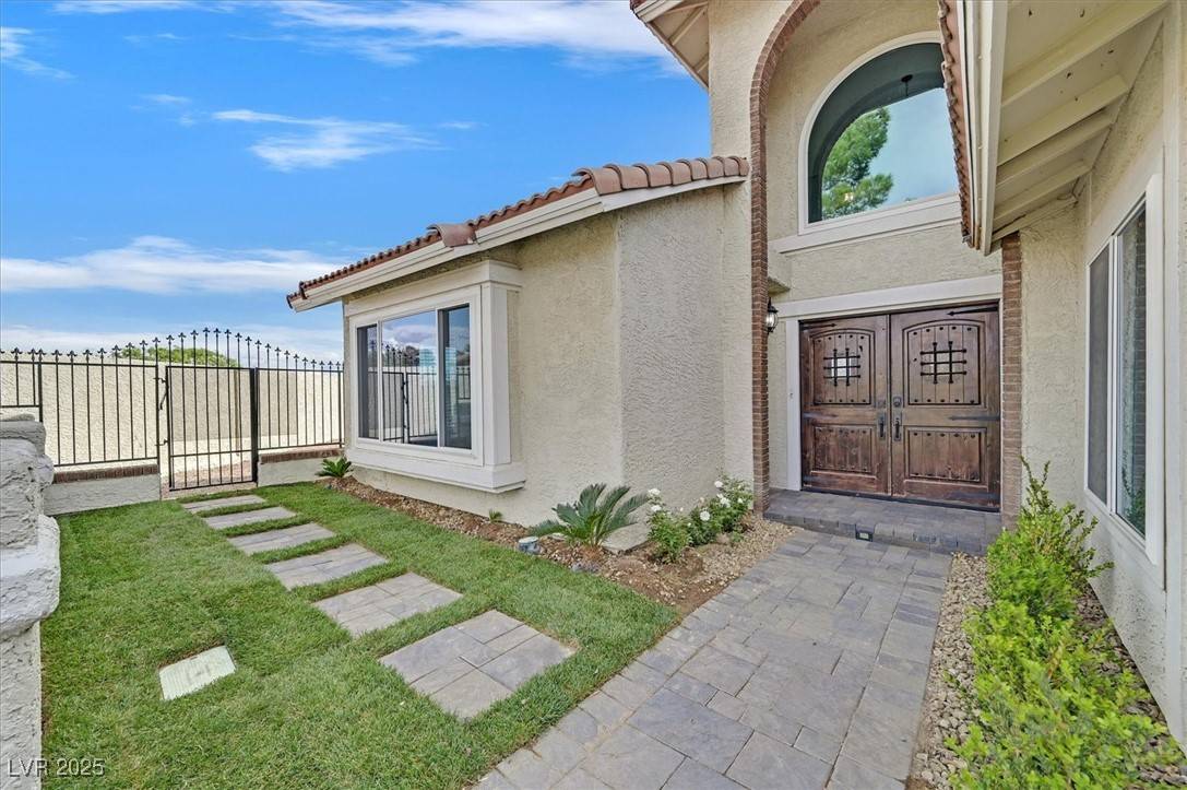 Las Vegas, NV 89120,3023 Paintedhills AVE